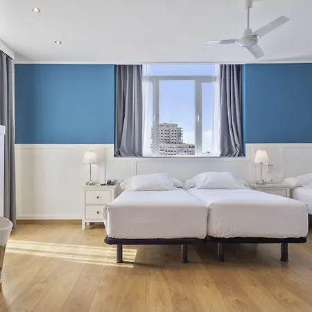 Venecia Plaza Centro Otel