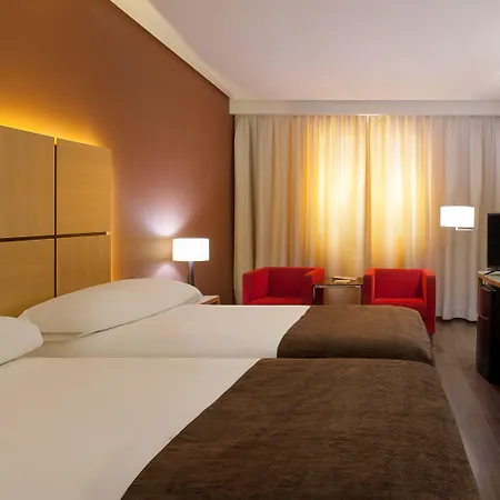 西尔肯瓦伦西亚之门酒店 酒店