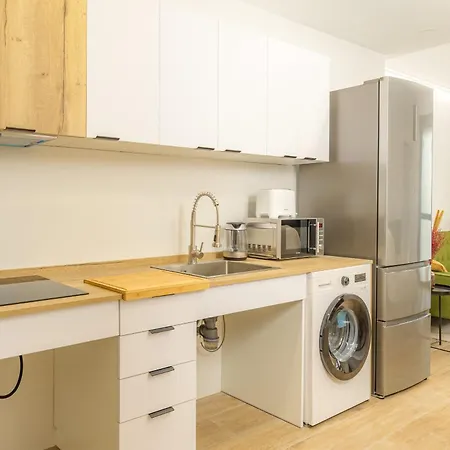 Casa Berni - Bright & Spacious Near Center Апартаменты