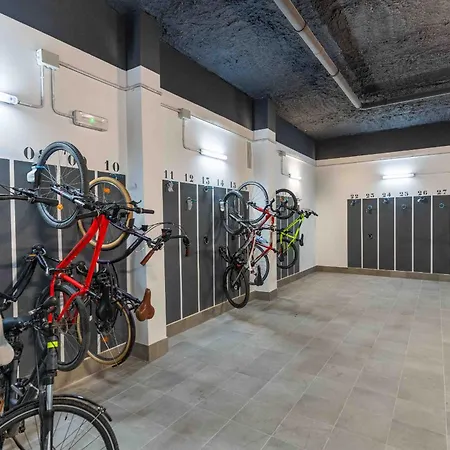 Valls Flat * Valence