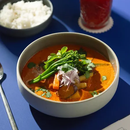 מלון Mate Collection Helen Berger 4*