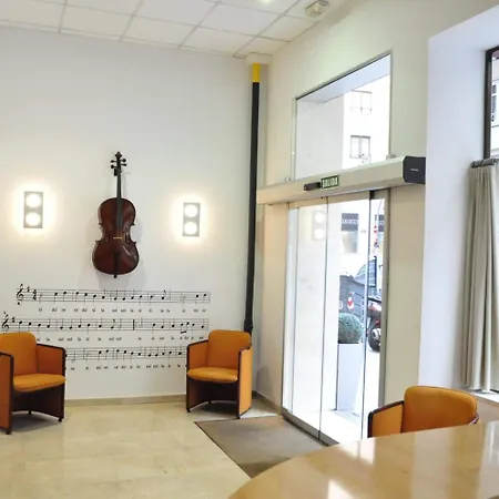 Casual De La Música 2*