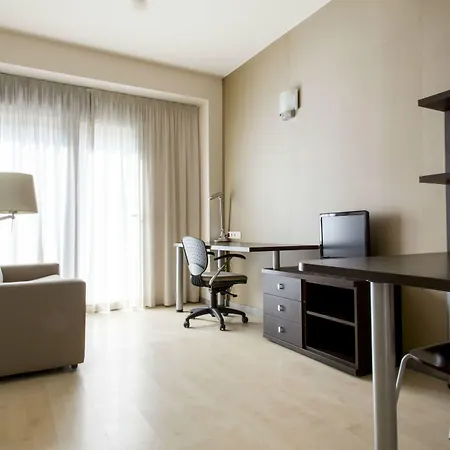 Апартаменты Residencia Universitaria Resa Damia Bonet *