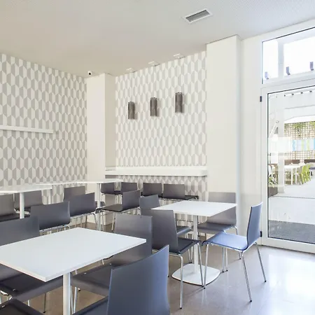 Residencia Universitaria Resa La Concepcion * Valencia