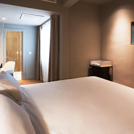 Hotel One Shot Colon 3*