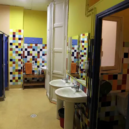 Red Nest Hostel Valencia