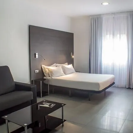 호스텔 Quart Youth &