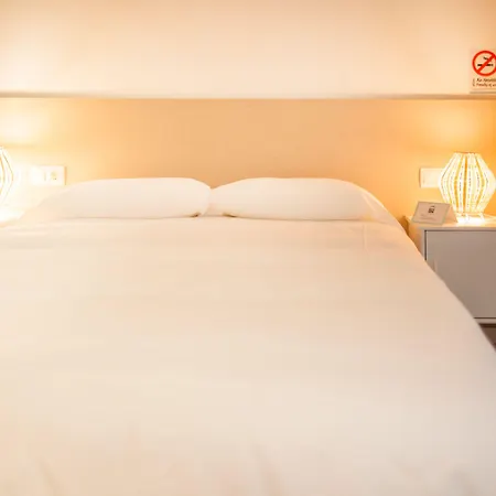 Host & Guest house 4*