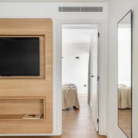 Apart-hotel B48 Feria