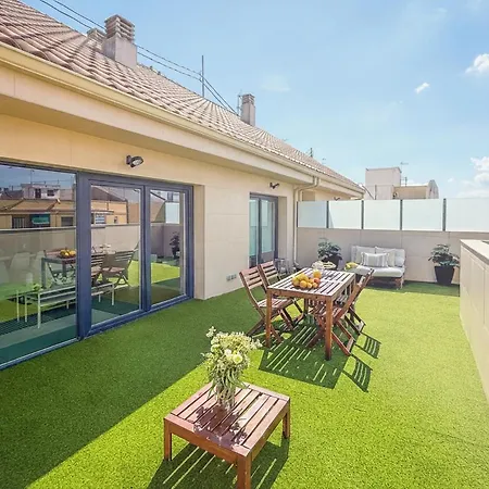 إتش كيو رومز سان فيسينتي