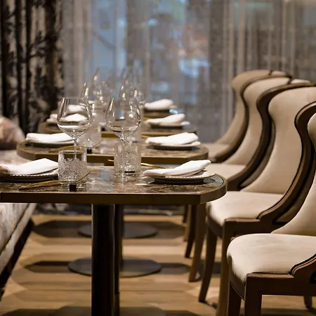 Palacio Santa Clara, Autograph Collection ホテル バレンシア