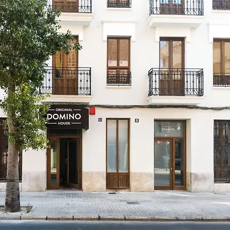 Original Domino House 4*