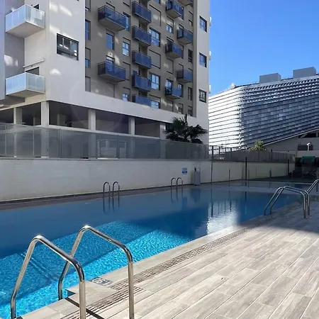 Elegante Duplex, Piscina, Roig Arena 아파트 *