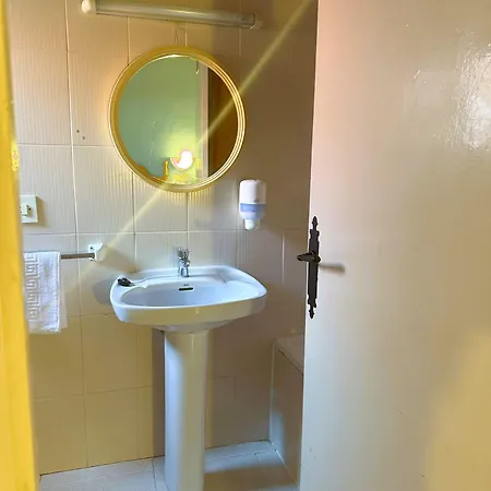 Barraca Gæstehus 2*