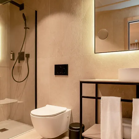 The Valentia Corretgeria מלון 4*