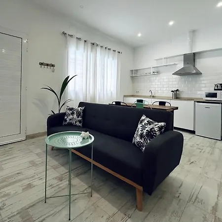 Loft Boutique 2 Next To Torres De Serrano Lägenhet