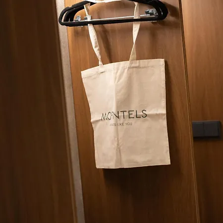 Moontels Colon * Valencie