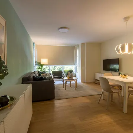 إتش كيو رومز سان فيسينتي