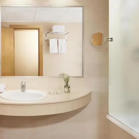 Istay By Nh Ciudad De Hotel