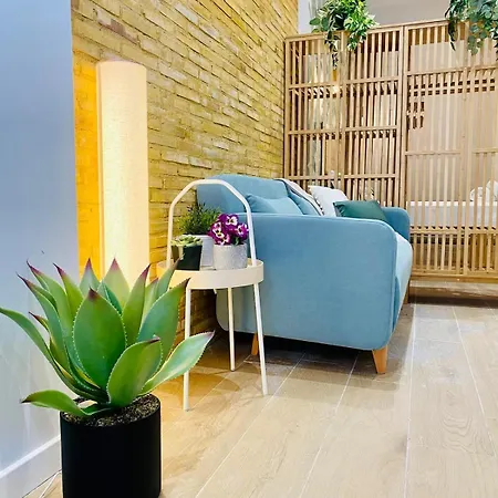 Florit Flats - The Cabanyal *