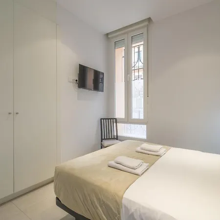 ゲストハウス Comfortable Close To Centre 4*