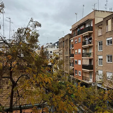 Moderno Cerca Del Centro Y La Playa شقة *