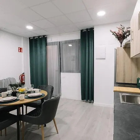 N3 Bright And Cosy Park Benicalap N3 Apartman *