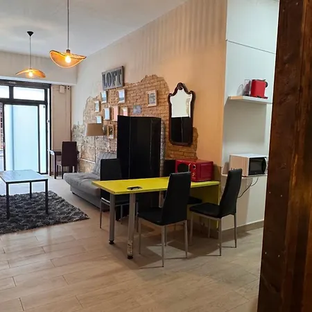 Gran Loft En Planta Baja En El Centro De Valencia * فالنسيا