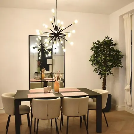 Stylish & Cozy Flat In Heart Of Eixample, Апартаменты *