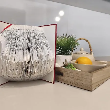 Loft - B4 Smart Access & Urban Calm *