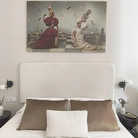 Loft - B4 Smart Access & Urban Calm