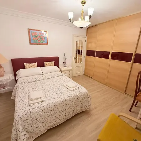 De Temporada En Cabanyal Vacaciones Largas Long Desde 11 Noches Valence