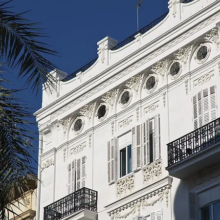 One Shot Reina Victoria