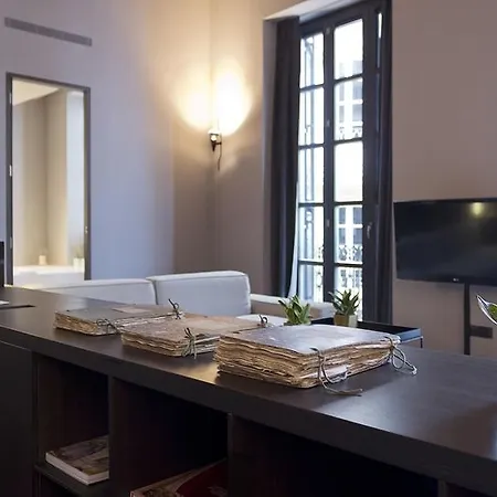 Hotel Caro