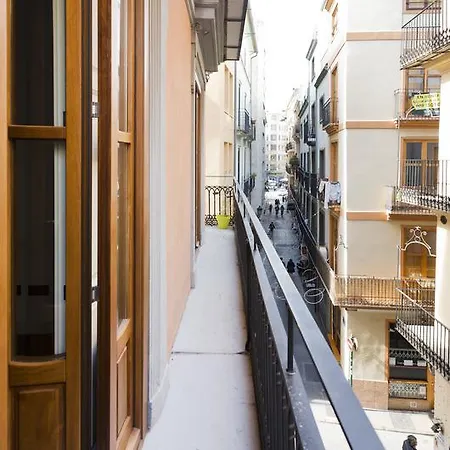 Total Cathedral Apartment *