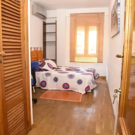 Blasco Ibanez - Playa Apartment *