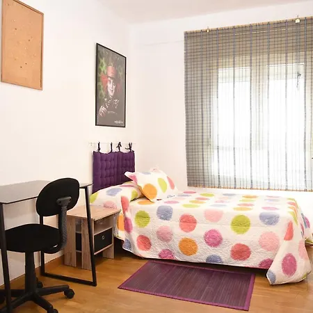 Blasco Ibanez - Playa Apartment *