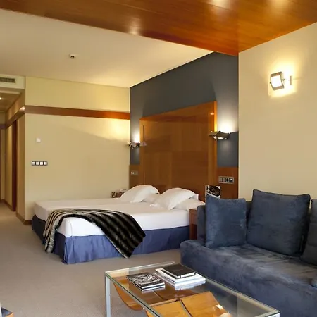 Calderona Wellness فندق بيتيرا