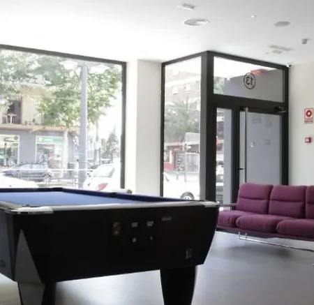 Olympia Universidades فندق