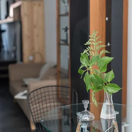 Bubusuites לינה וארוחת בוקר 4*