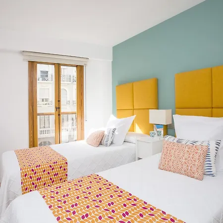 Singular Stays Plaza De La Reina Apartman *