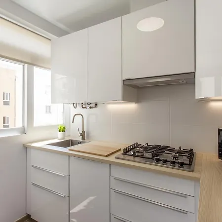 Flat Malvarrosa Zone Daire