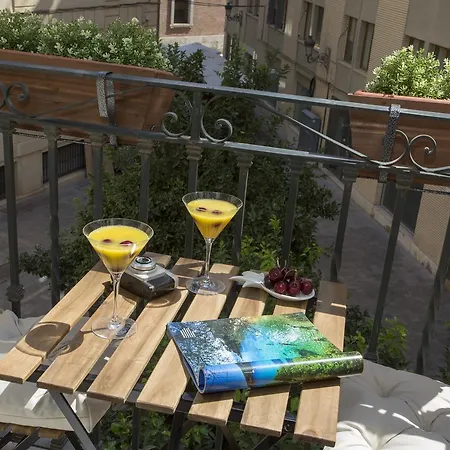 Apartamento Singularstays Poeta Querol *