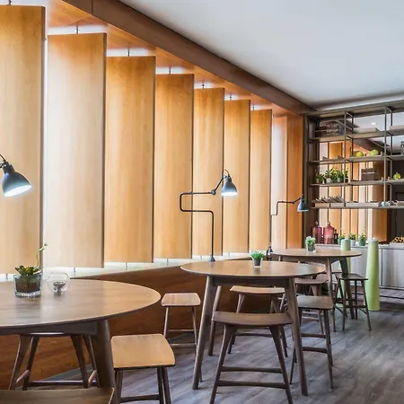 Hotell Ac By Marriott Valencia
