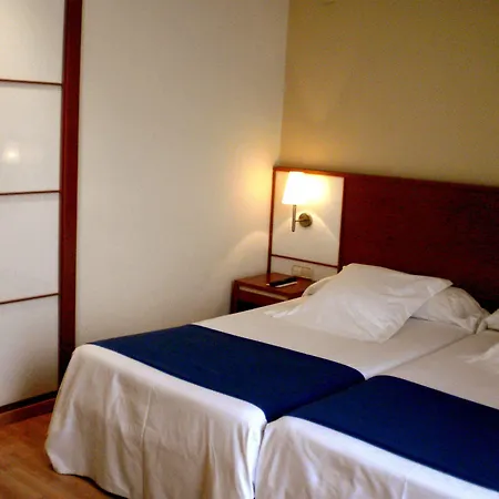 Rh Sorolla Centro 3*