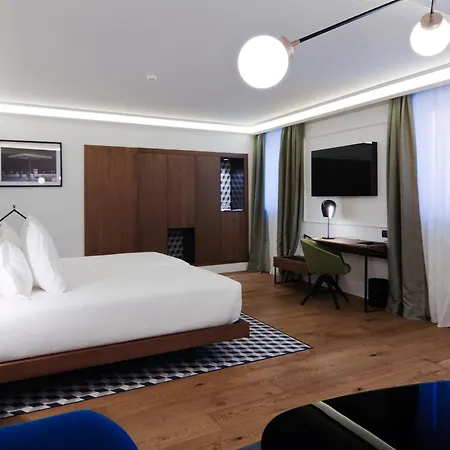 One Shot Reina Victoria