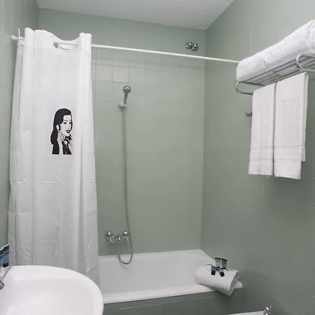 Casual Vintage Hotel 2*