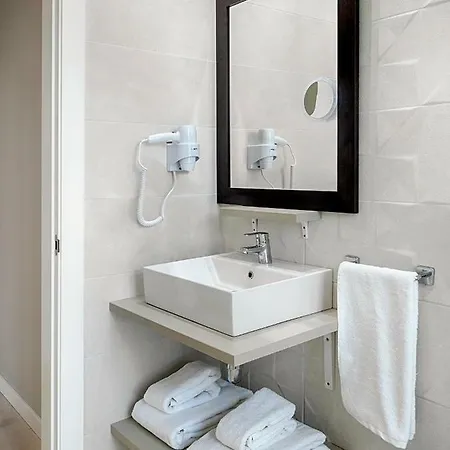 Opera House Hotel Valenza