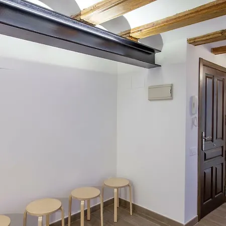 Apartup Market Ii *