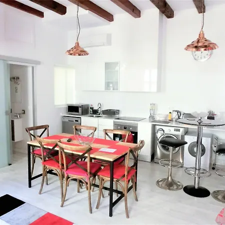 Total Lonja Apartment Valencia
